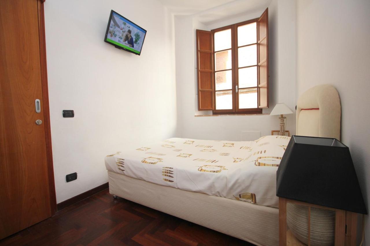 Logge Del Papa Apartment 锡耶纳 外观 照片